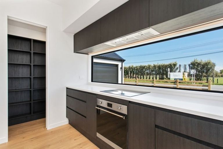 Photo of property in 115 Kennedys Bush Road, Halswell, Christchurch, 8025