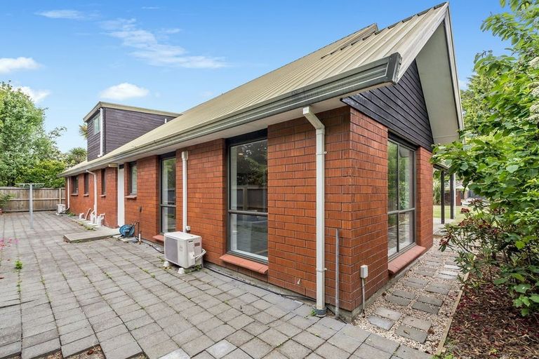 Photo of property in 10 Seneca Place, Burwood, Christchurch, 8083