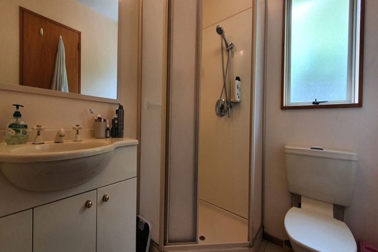 Photo of property in 42d Merrin Street, Avonhead, Christchurch, 8042