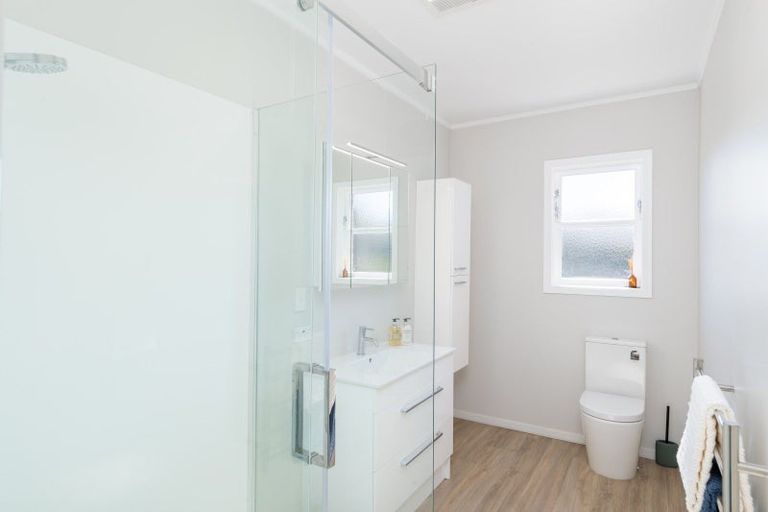 Photo of property in 28 Miro Street, Trentham, Upper Hutt, 5018