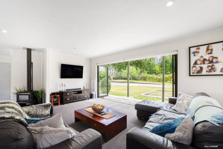 Photo of property in 159 Top Road, Dairy Flat, Albany, 0792