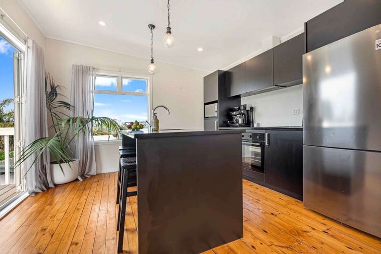 Photo of property in 8 James Mcleod Road, Shelly Beach, Helensville, 0874