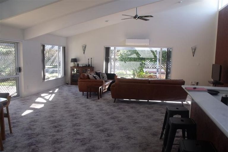 Photo of property in 106 Garnett Street, Raureka, Hastings, 4120