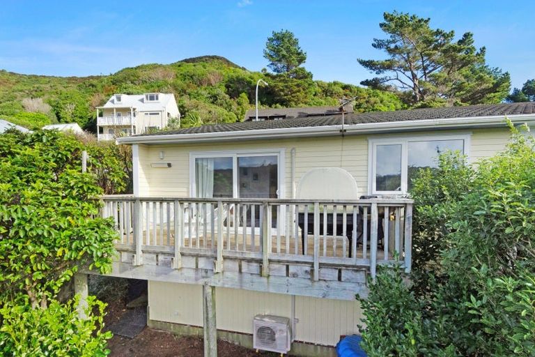 Photo of property in 107f1 Allington Road, Karori, Wellington, 6012