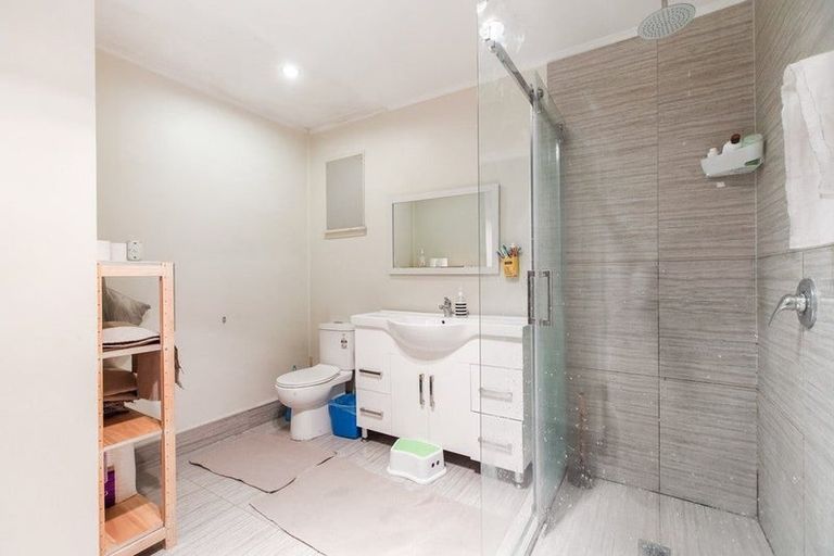 Photo of property in 21 Margaret Road, Papatoetoe, Auckland, 2025