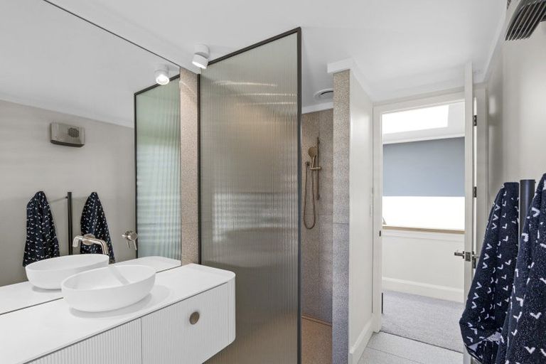 Photo of property in 5 Waiwetu Street, Fendalton, Christchurch, 8052