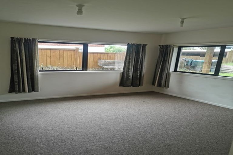 Photo of property in 18 Stanaway Street, Hillcrest, Auckland, 0627