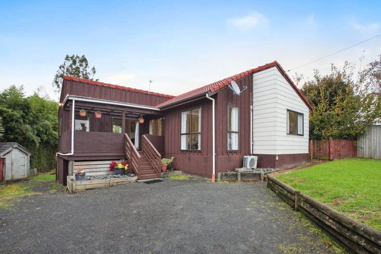 Photo of property in 82 Glen Road, Ranui, Auckland, 0612