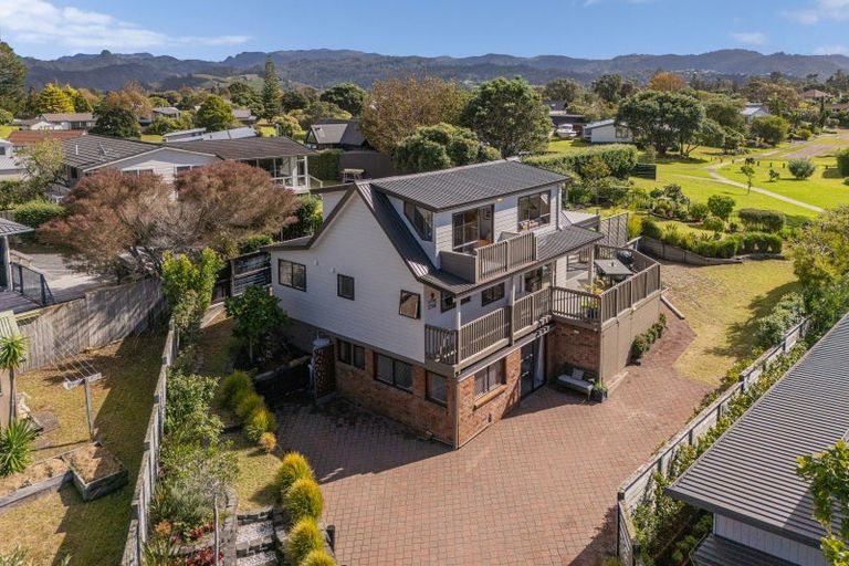 Photo of property in 9 Britannia Dell, Pauanui, Hikuai, 3579