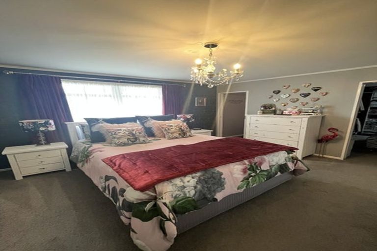 Photo of property in 40 Beaumaris Crescent, Ascot Park, Porirua, 5024