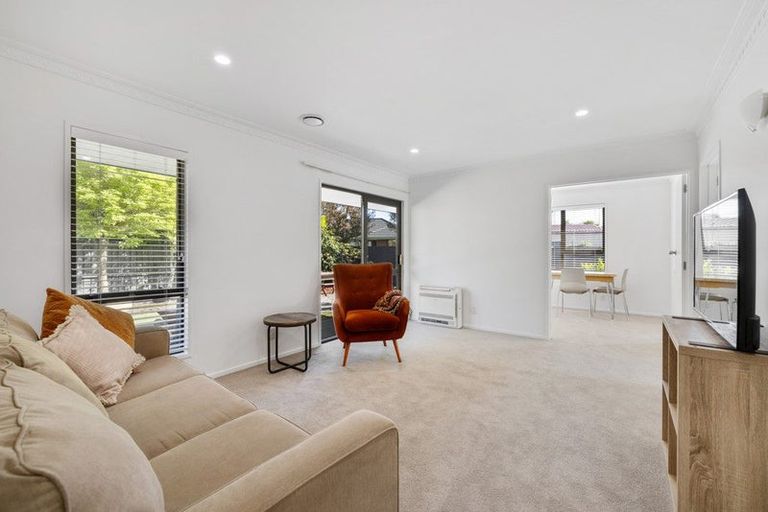 Photo of property in 27 Royleen Street, Casebrook, Christchurch, 8051