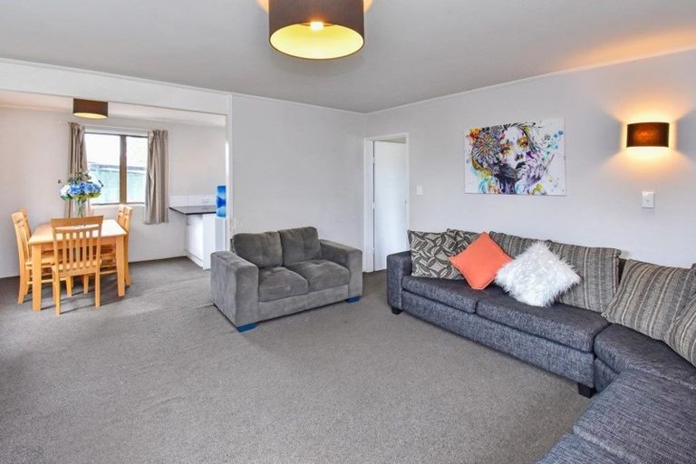 Photo of property in 17 Rangataua Place, Manurewa, Auckland, 2102