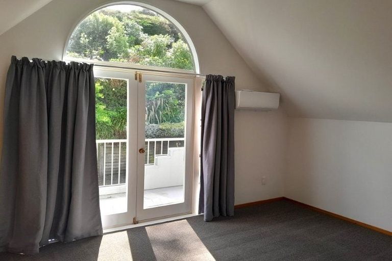 Photo of property in 14 Pentre Terrace, Cashmere, Christchurch, 8022