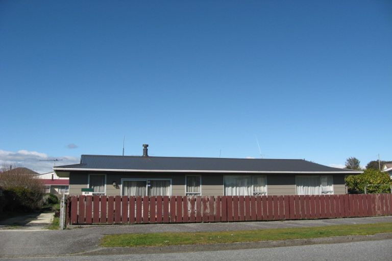 Photo of property in 212 Revell Street, Hokitika, 7810