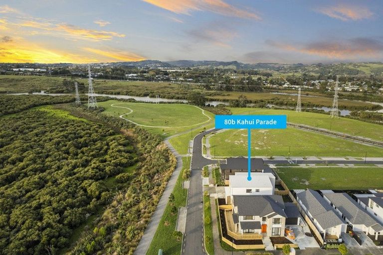 Photo of property in 80b Kahui Parade, Karaka, 2113