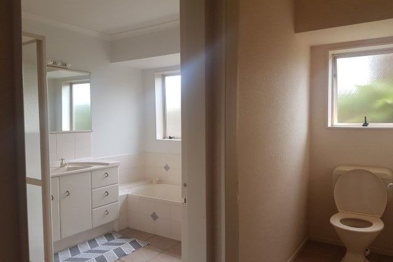 Photo of property in 43 Santa Monica Drive, Papamoa Beach, Papamoa, 3118