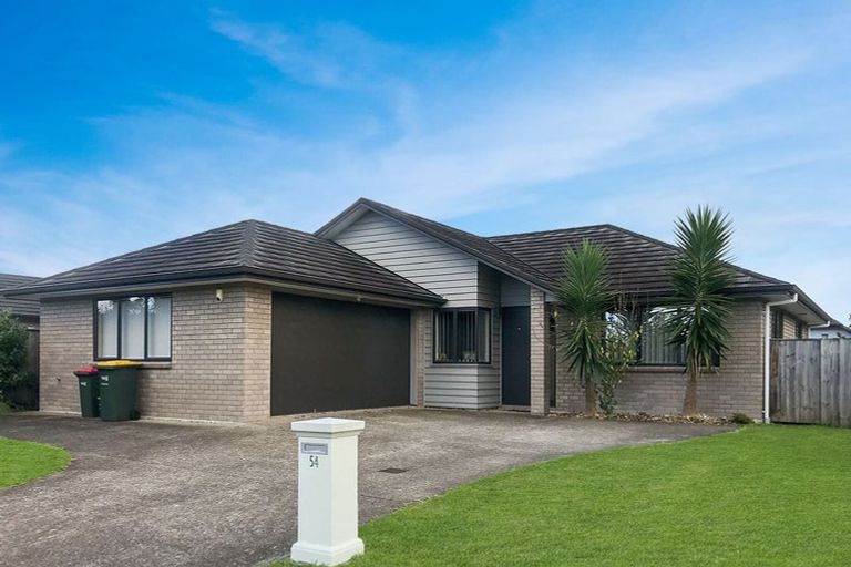 Photo of property in 54 Castellina Drive, Karaka, Papakura, 2113