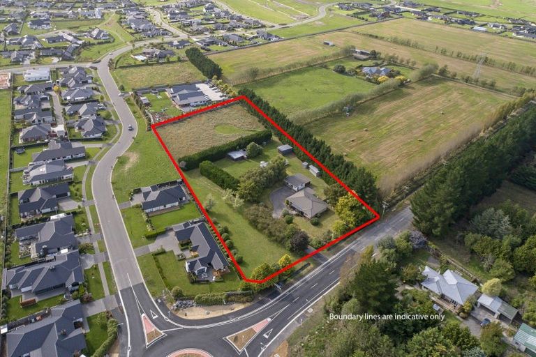 Photo of property in 690 Weedons Ross Road, West Melton, Christchurch, 7676