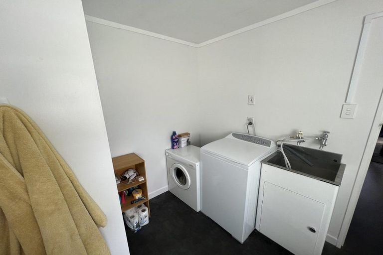 Photo of property in 18 Tamar Street, Island Bay, Wellington, 6023