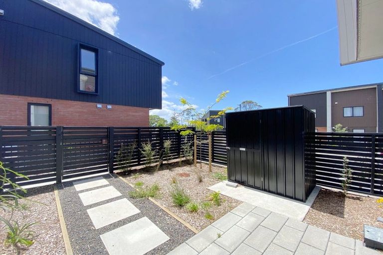 Photo of property in 1/60 Selo Street, Glen Eden, Auckland, 0602