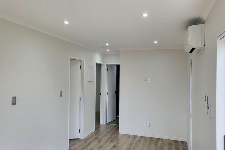 Photo of property in 37 Nola Dawn Avenue, Papakura, 2110