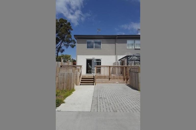 Photo of property in 10 Kanorau Place, Mangere, Auckland, 2022
