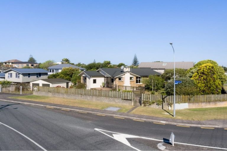 Photo of property in 86 Concord Avenue, Mount Maunganui, 3116
