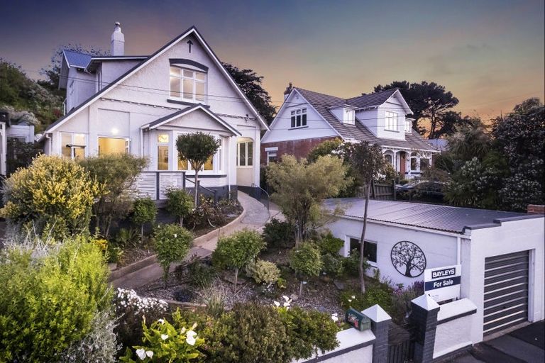 Photo of property in 157 Victoria Road, Saint Clair, Dunedin, 9012