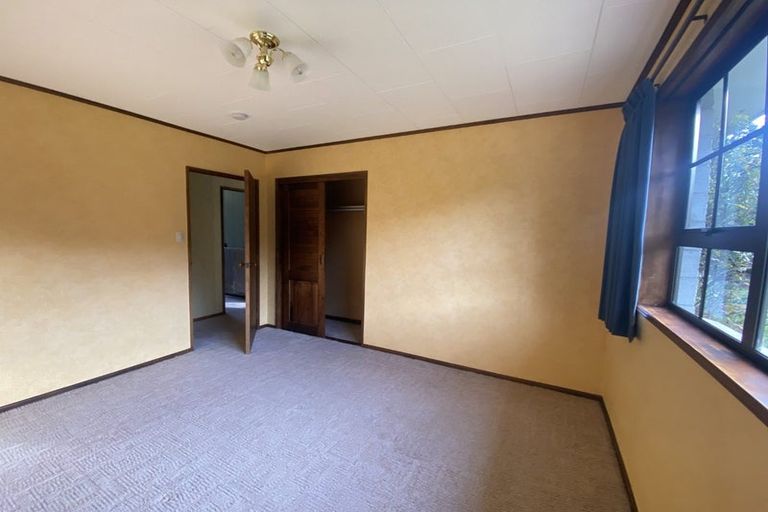 Photo of property in 96 Ruru Avenue, Otatara, Invercargill, 9879