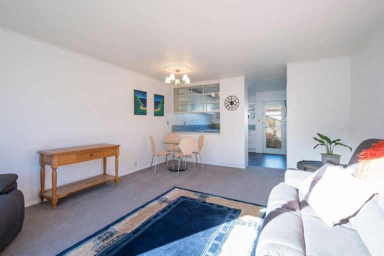 Photo of property in 2/68 Tasman Street, The Wood, Nelson, 7010