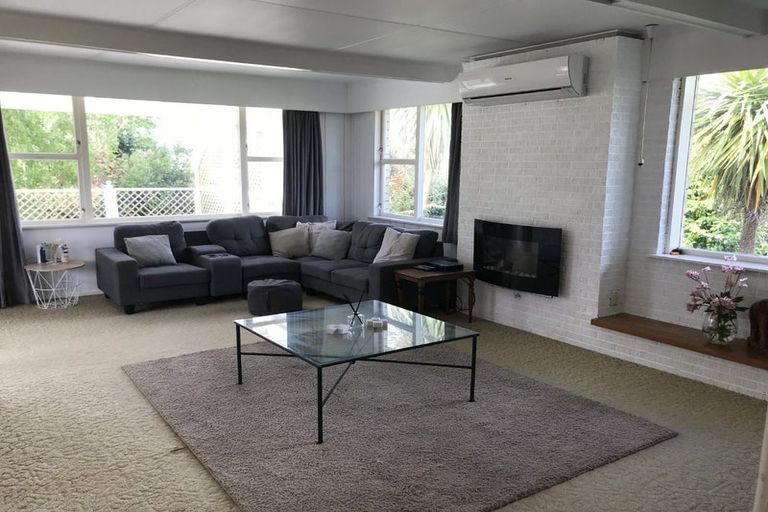 Photo of property in 24 Kennedy Drive, Levin, 5510