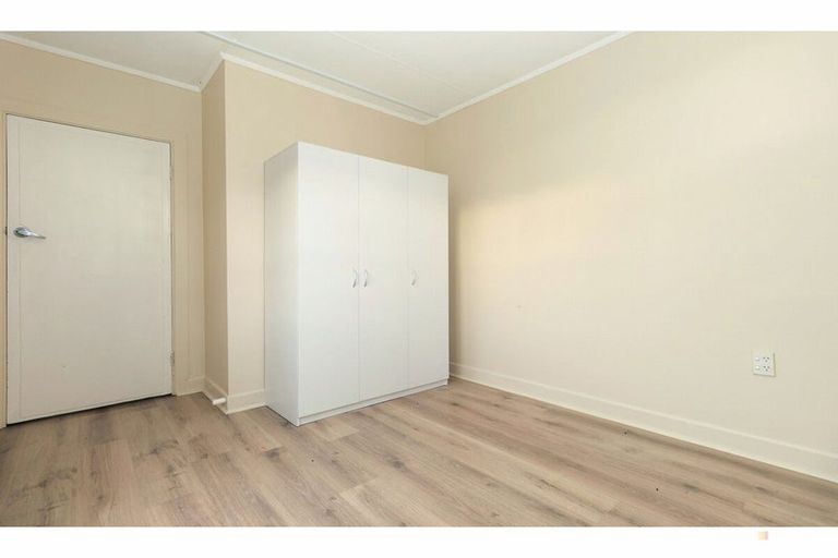 Photo of property in 29 South Terrace Road, Geraldine, 7930