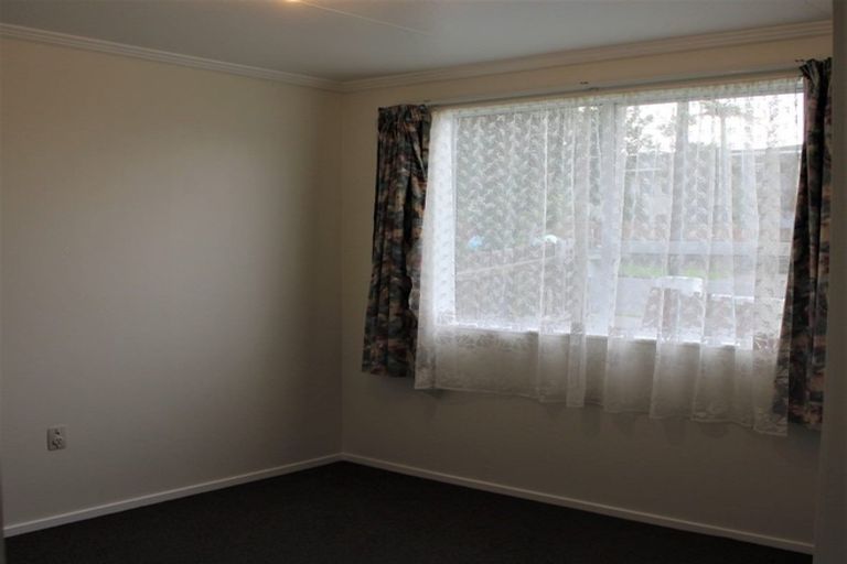 Photo of property in 40 Rosendale Avenue, Spotswood, New Plymouth, 4310