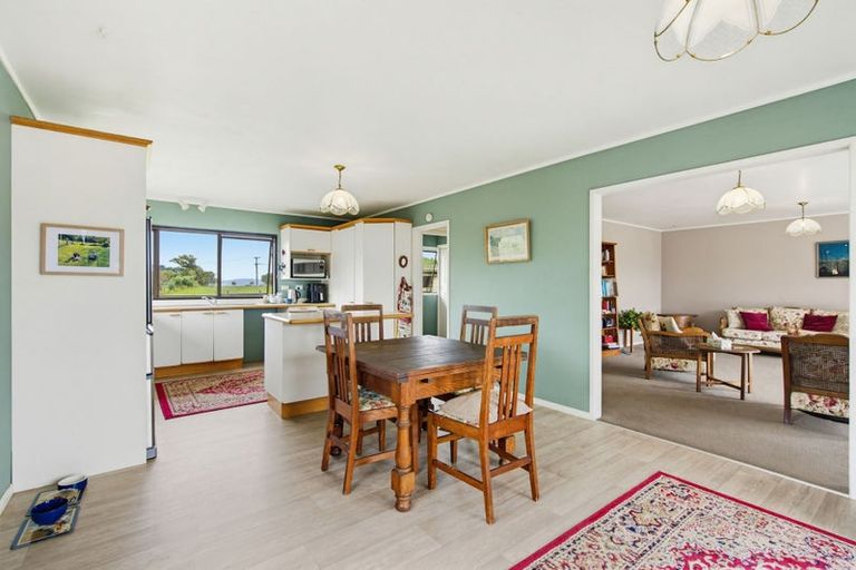 Photo of property in 140 Craig Road, Pollok, Waiuku, 2683
