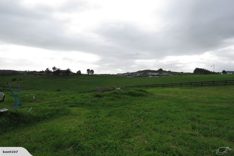 Photo of property in 6 Ambedkar Way, Pukekohe, 2120