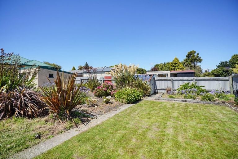 Photo of property in 19 York Street, Strathern, Invercargill, 9812
