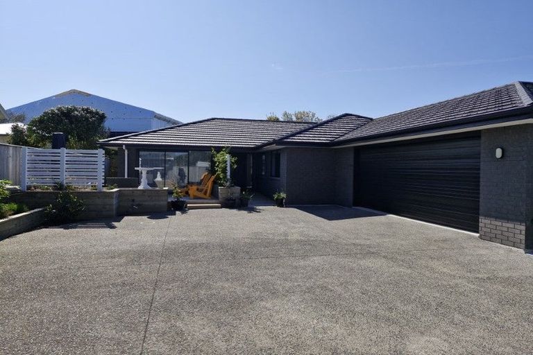 Photo of property in 14a Bell Street, Welbourn, New Plymouth, 4310