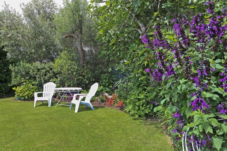 Photo of property in 502 Lascelles Street, Saint Leonards, Hastings, 4120