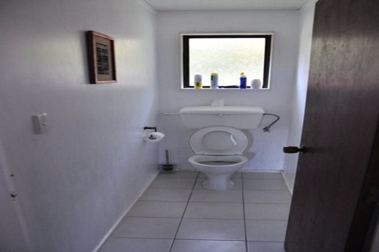 Photo of property in 67f2 Cortina Avenue, Johnsonville, Wellington, 6037