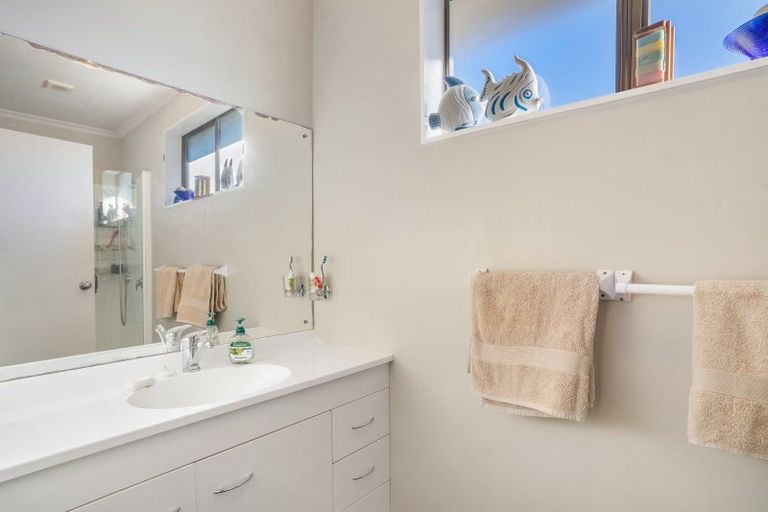 Photo of property in 223c Park Street, Winton, 9720