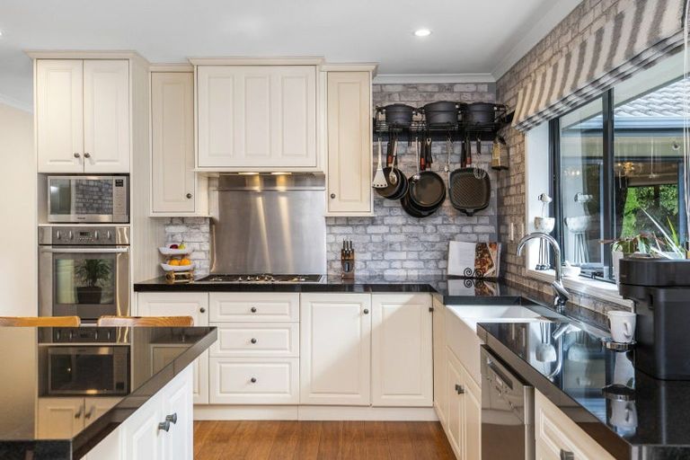 Photo of property in 61 Contour Avenue, Pyes Pa, Tauranga, 3112