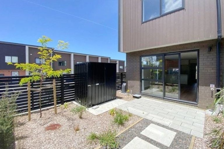 Photo of property in 1/60 Selo Street, Glen Eden, Auckland, 0602