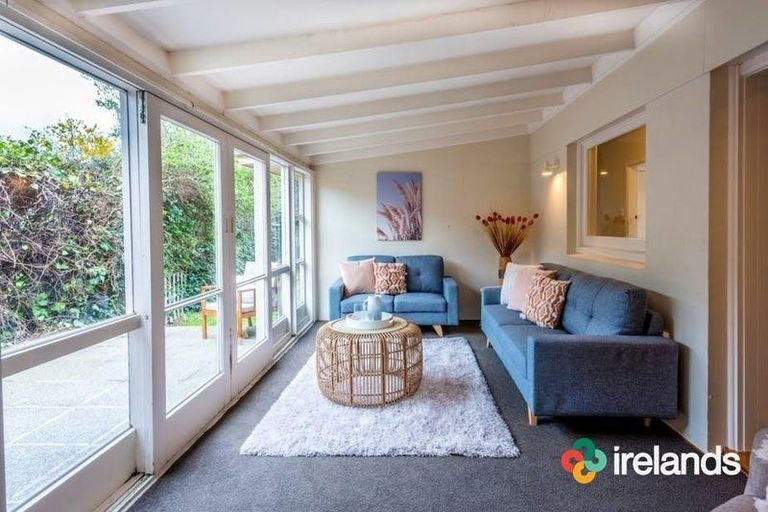 Photo of property in 147 Wairakei Road, Bryndwr, Christchurch, 8053