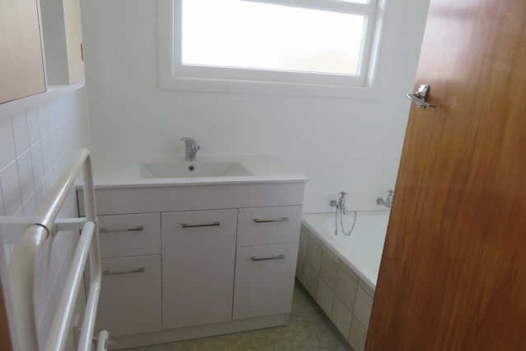 Photo of property in 10 Mccracken Avenue, Hillcrest, Hamilton, 3216