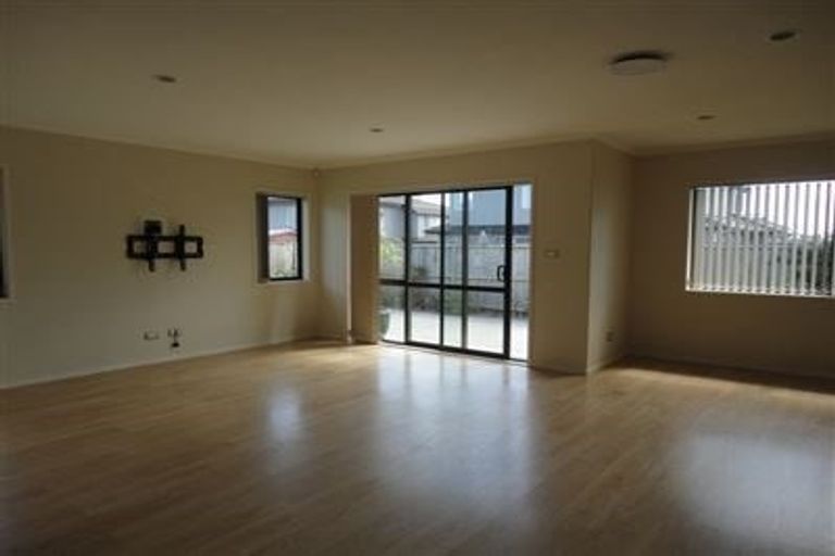 Photo of property in 67 Castellina Drive, Karaka, Papakura, 2113