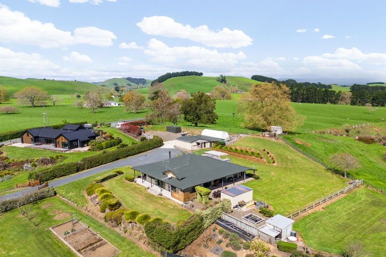 Photo of property in 912a Ngahape Road, Maihiihi, Te Awamutu, 3873