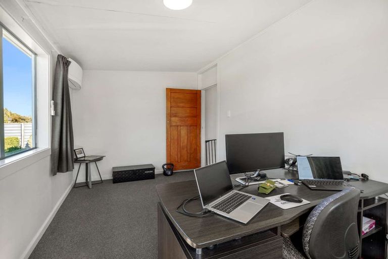 Photo of property in 42 Thomson Street, Tinwald, Ashburton, 7700