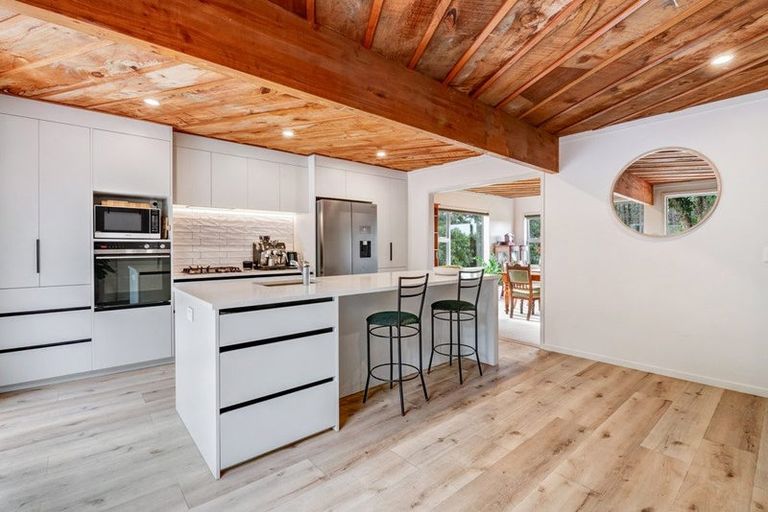 Photo of property in 5 Fowler Access Road, Puhoi, Warkworth, 0994