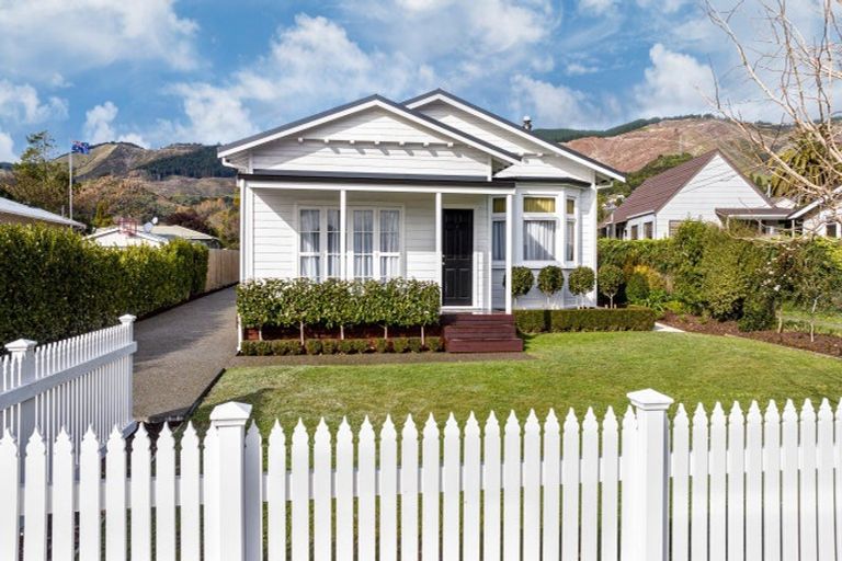 Photo of property in 8 George Street, Richmond, 7020