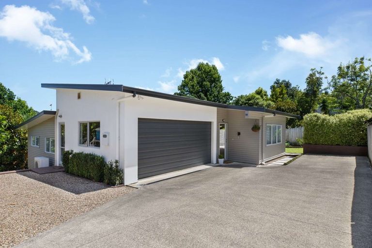 Photo of property in 21 Carento Way, Stanmore Bay, Whangaparaoa, 0932